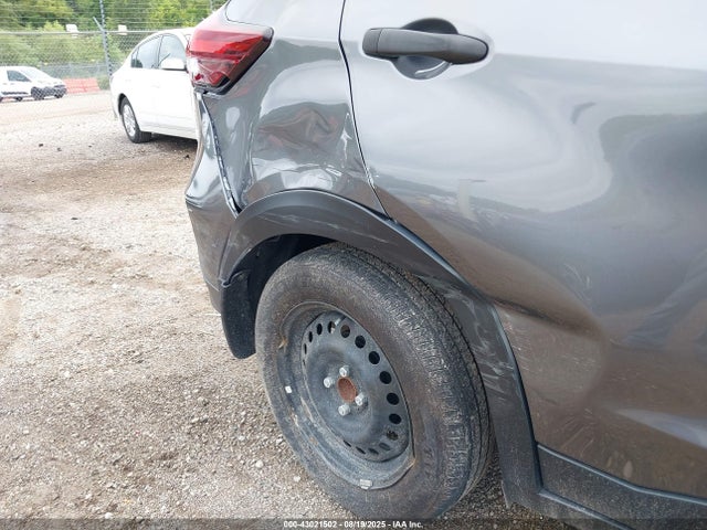 Nissan Kicks S Xtronic Cvt