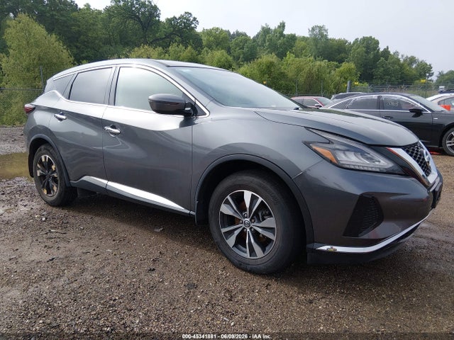 Salvage Nissan Murano Image