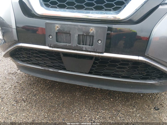 Nissan Murano S