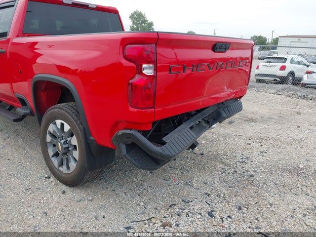 Chevrolet Silverado 2500 4wd  Standard Bed Custom