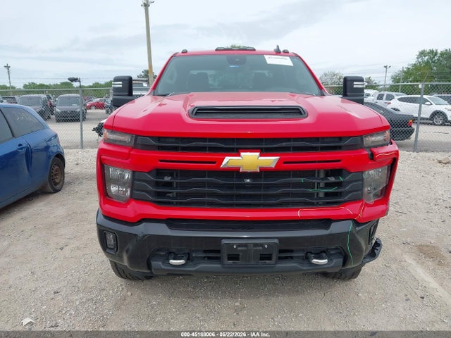 Chevrolet Silverado 2500 4wd  Standard Bed Custom