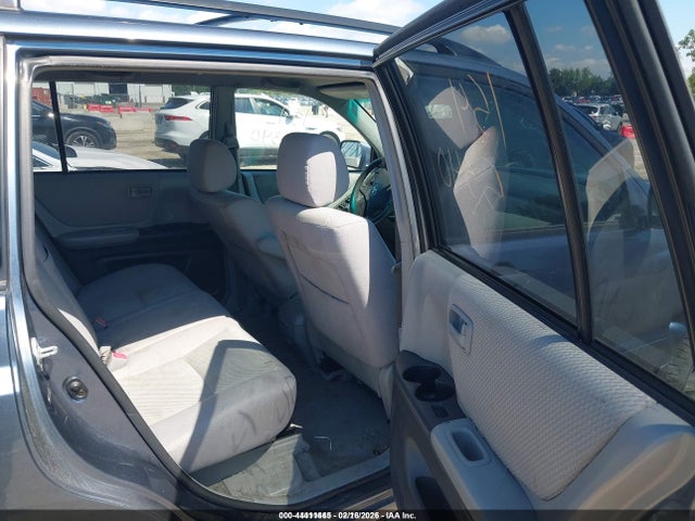 Toyota Highlander V6