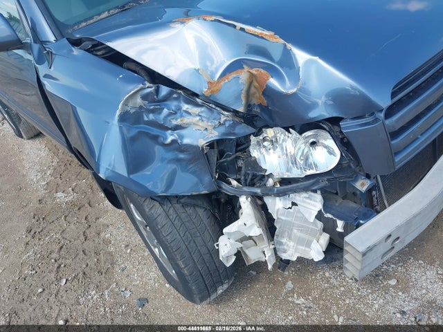 Toyota Highlander V6