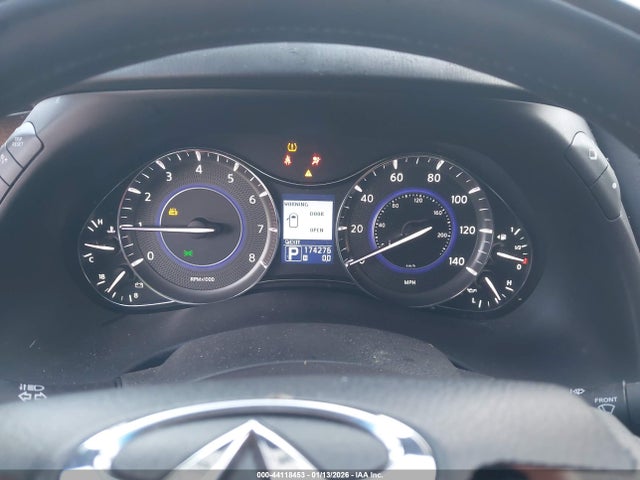 INFINITI Qx