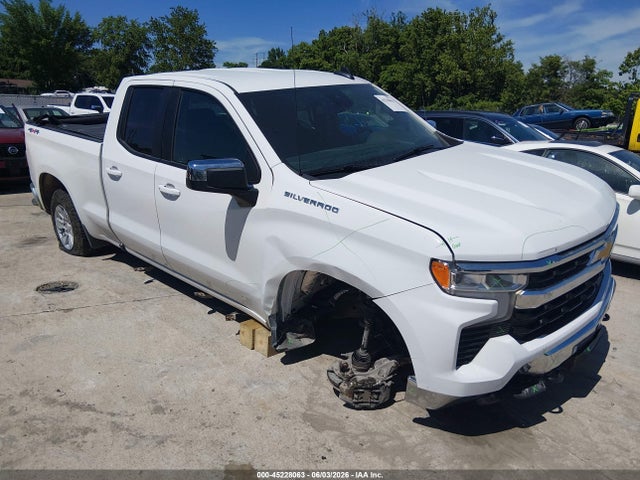 Salvage Chevrolet Silverado 1500 Image