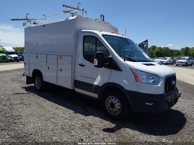 Salvage Ford Transit Image