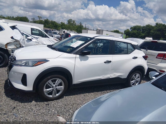 Nissan Kicks S Xtronic Cvt
