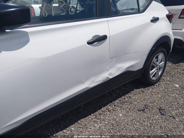 Nissan Kicks S Xtronic Cvt