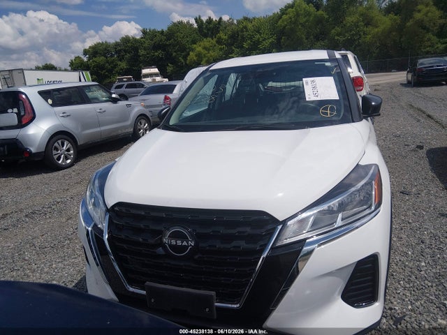 Nissan Kicks S Xtronic Cvt