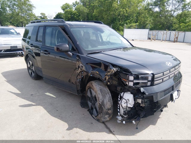 Salvage Hyundai SANTA FE Image