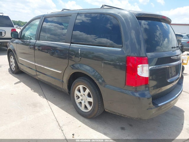 Chrysler Town & Country Touring