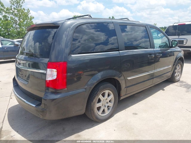 Chrysler Town & Country Touring