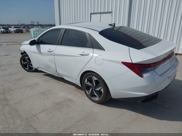 Hyundai ELANTRA Limited