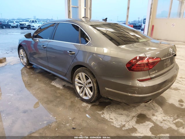 Volkswagen Passat 2.0t Se