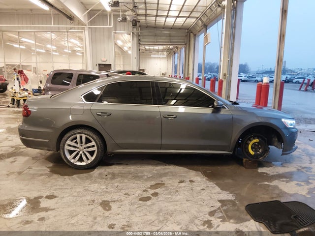 Volkswagen Passat 2.0t Se
