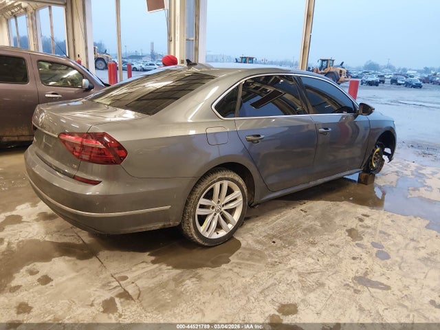 Volkswagen Passat 2.0t Se