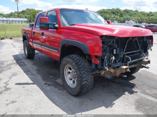 Salvage Chevrolet Silverado 2500 Image