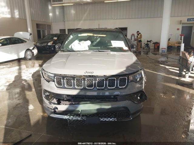 Jeep Compass Limited 4x4