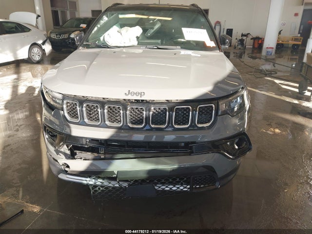 Jeep Compass Limited 4x4