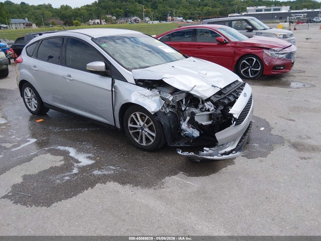 Salvage Ford Focus Image