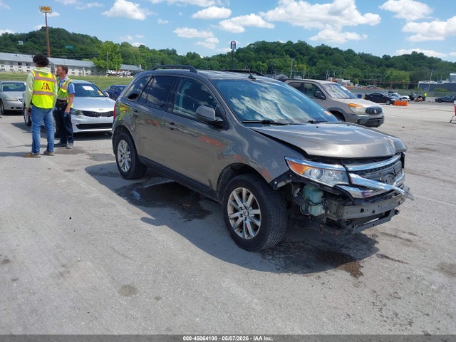 Salvage Ford Edge Image