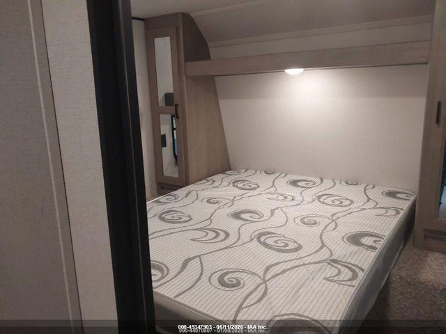 Keystone Hideout Luxury 28rks Travel