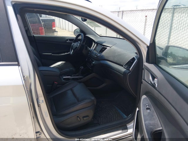 Hyundai TUCSON Limited