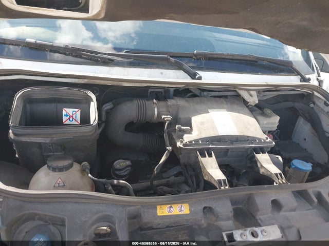 Freightliner Sprinter 2500 High Roof V6