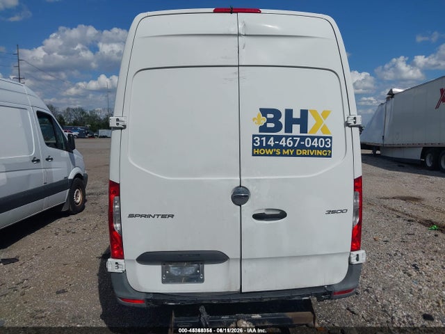 Freightliner Sprinter 2500 High Roof V6