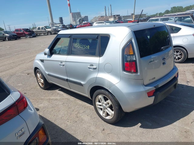 Kia Soul +