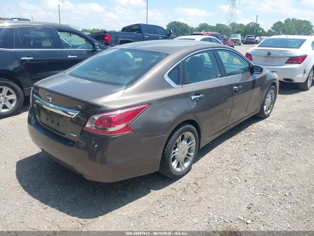 Nissan Altima 2.5 S