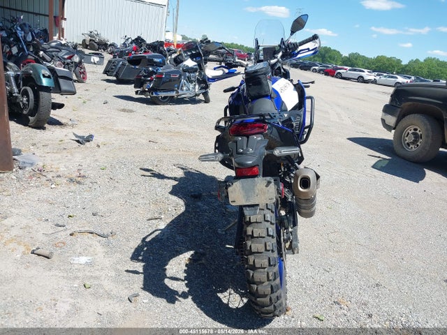 Yamaha Xtz690