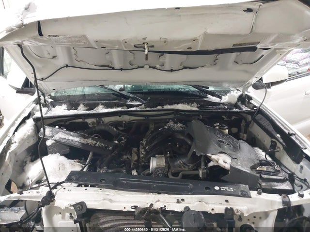 Toyota Tacoma Sr5 V6