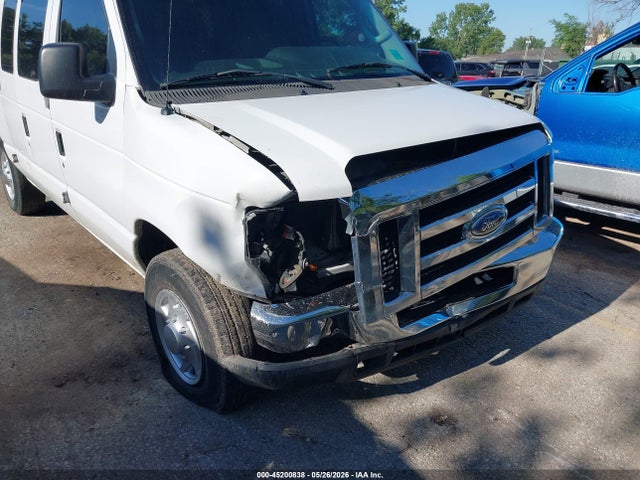 Ford E-250 Commercial