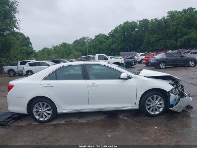 Toyota Camry Xle