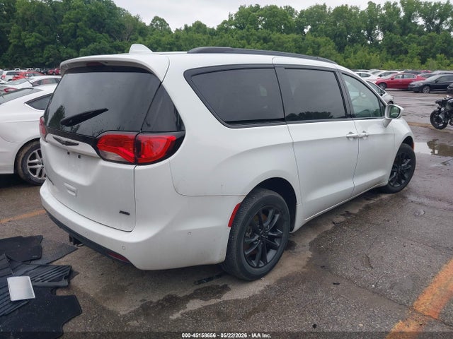 Chrysler Pacifica Awd Launch Edition