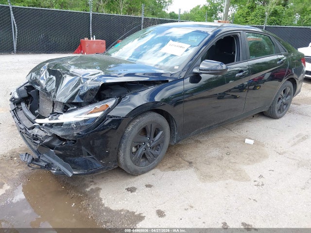 Hyundai ELANTRA Sel