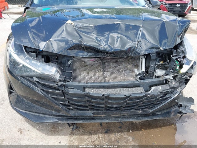Hyundai ELANTRA Sel