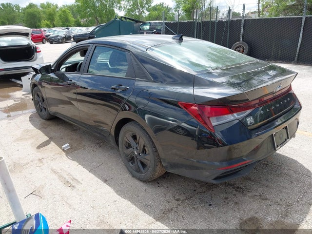 Hyundai ELANTRA Sel
