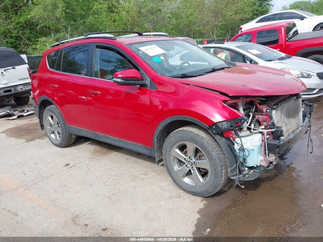 Salvage Toyota RAV4 Image