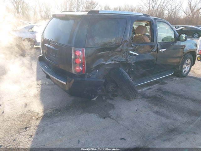 GMC Yukon Denali