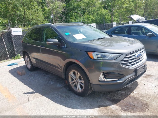 Salvage Ford Edge Image