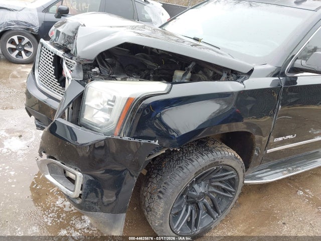 GMC Yukon Denali