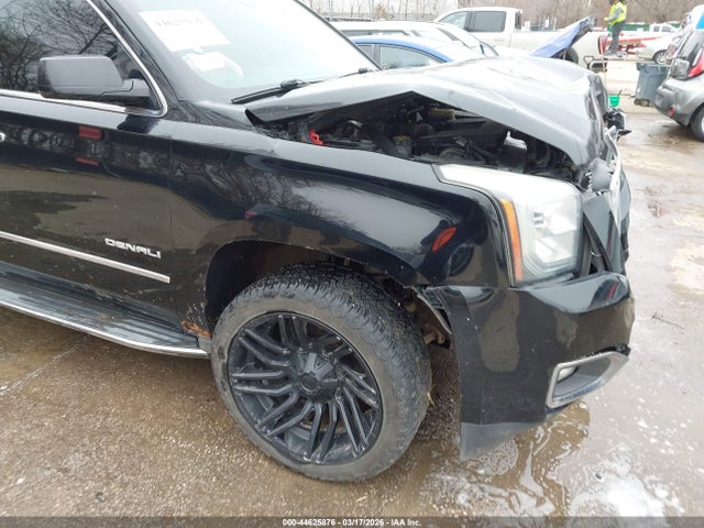 GMC Yukon Denali