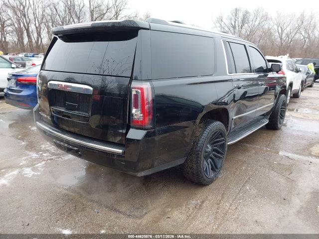 GMC Yukon Denali