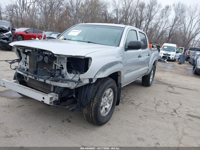 Toyota Tacoma Base V6