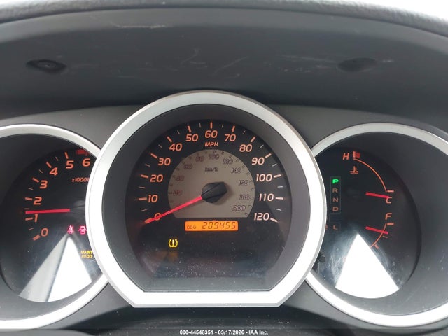 Toyota Tacoma Base V6