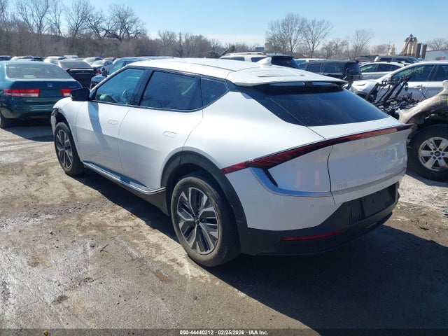 Kia EV6 Light