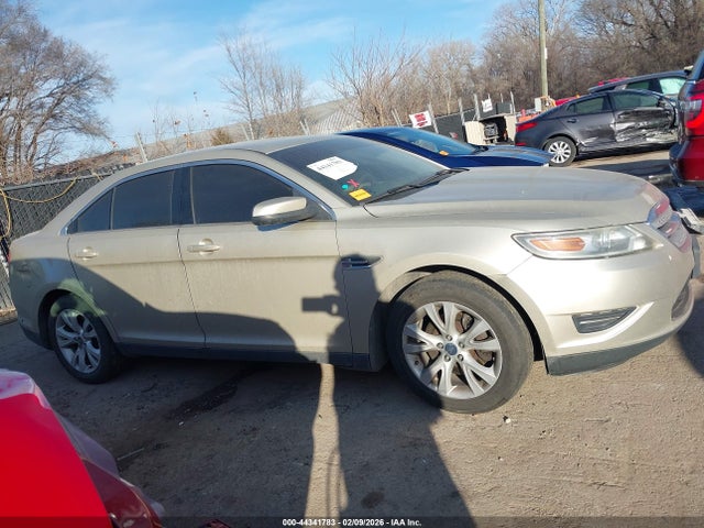 Ford Taurus Sel