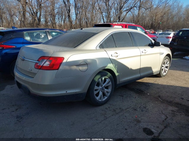 Ford Taurus Sel
